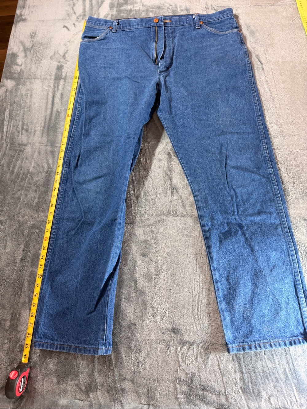 Wrangler Men's Straight Jeans in Dark Blue Denim